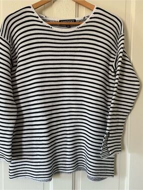 Context Women’s Black & White Striped Sweater - Fishermancore